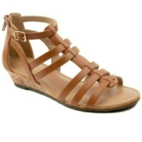 Esprit Shoes - Esprit Carrie Wedge Sandals